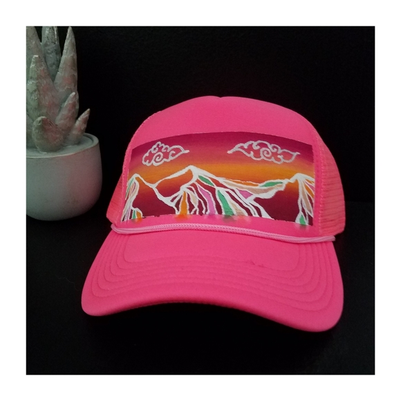 Abstract Mountain Range in Hot pink - Picture 1 of 2